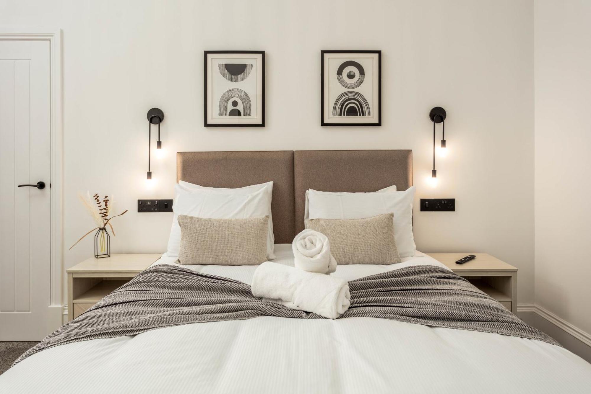 Wellington Lodge Эр Экстерьер фото